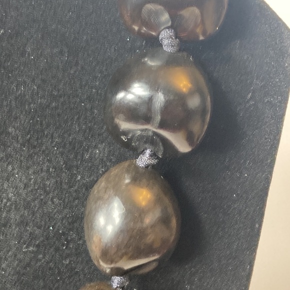 Kukui Nut Necklace with Wood Turtle Accent - Picture 8 of 15